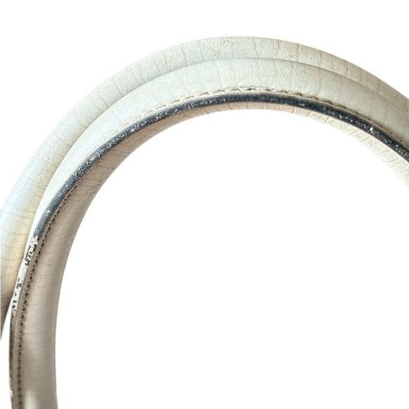 Gucci Cream Monogram Tote with Leather Trim - Picture 5 of 15